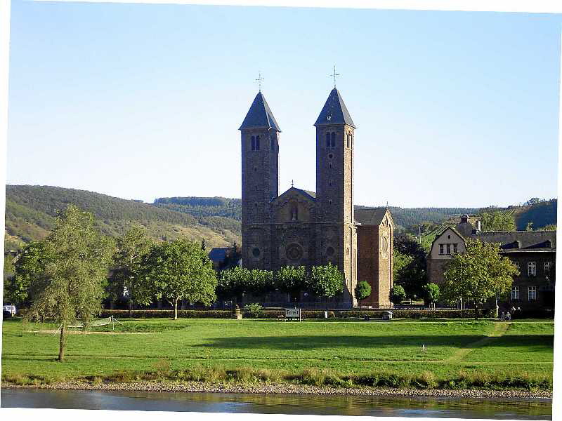 Pfarrkirche in Ernst